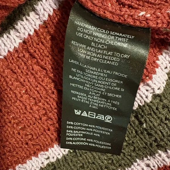 Urban Outfitters BDG Burgundy and Striped Chunky Knit Sweater Medium Grunge - Picture 9 of 9